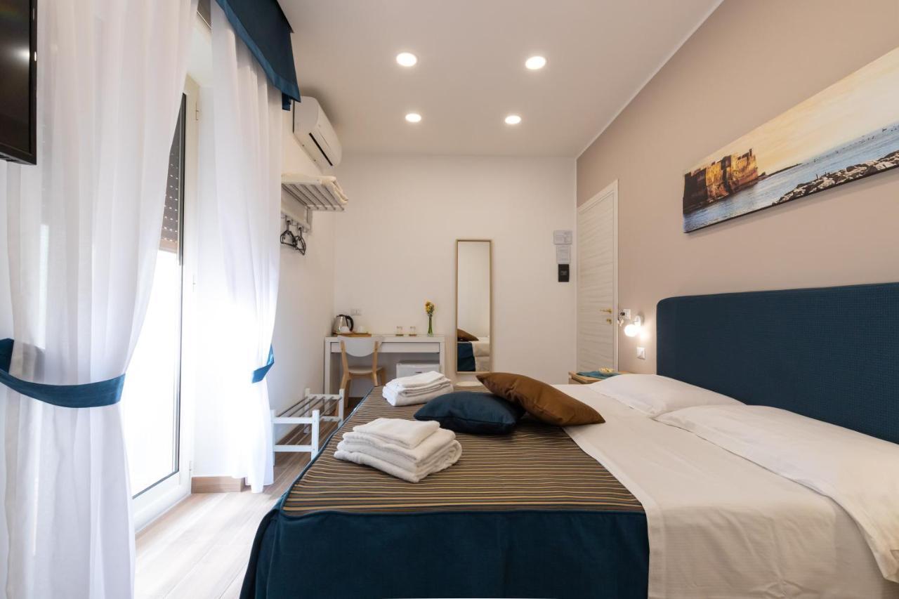 Napolilive B&B Bagian luar foto