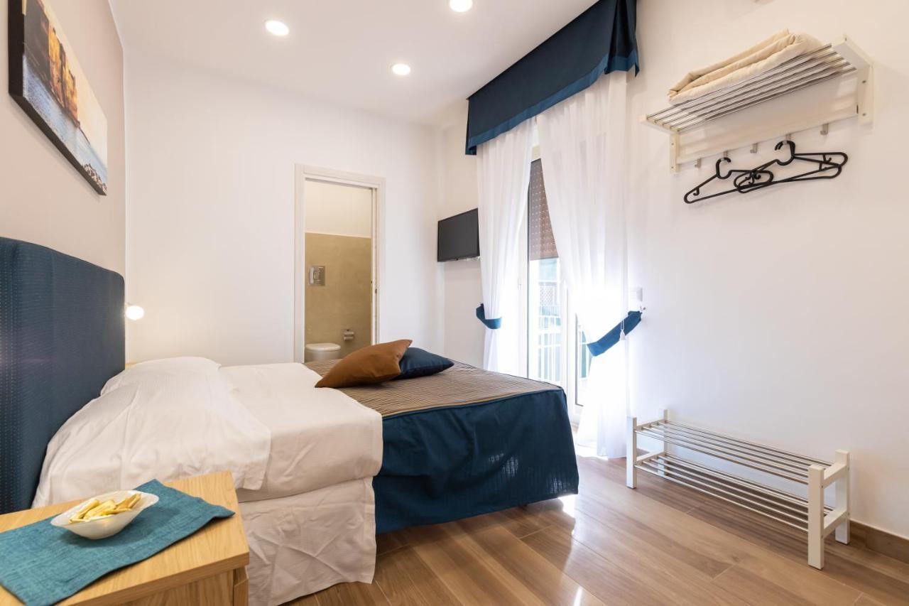 Napolilive B&B Bagian luar foto