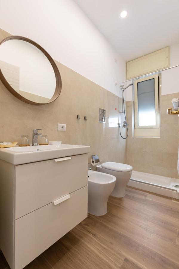 Napolilive B&B Bagian luar foto
