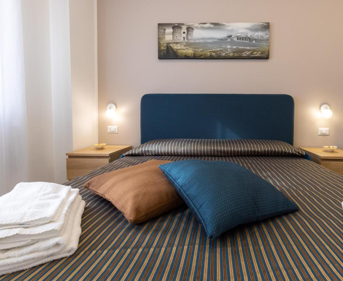 Napolilive B&B Bagian luar foto